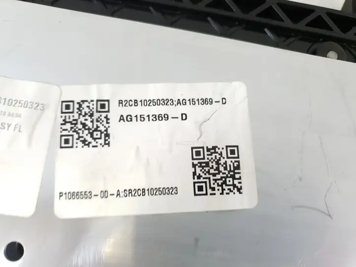 Tesla Model X (2015 - 2021) 1066553-00-A Салазки переднего сиденья пассажира — фото 7