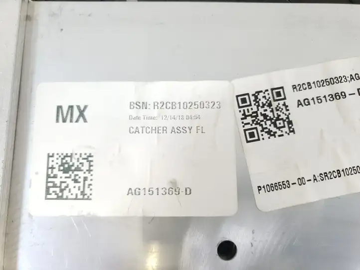 Tesla Model X (2015 - 2021) 1066553-00-A Салазки переднего сиденья пассажира — фото 8