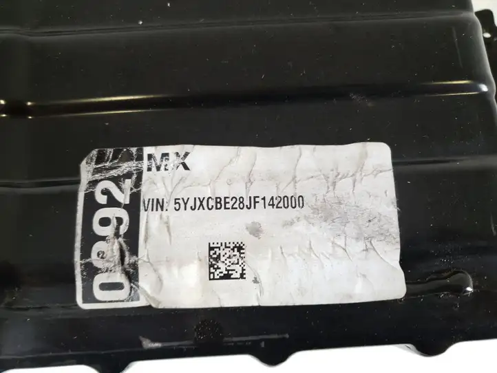 Tesla Model X (2015 - 2021) 1060244-00-D Крышка ящика аккумулятора — фото 8