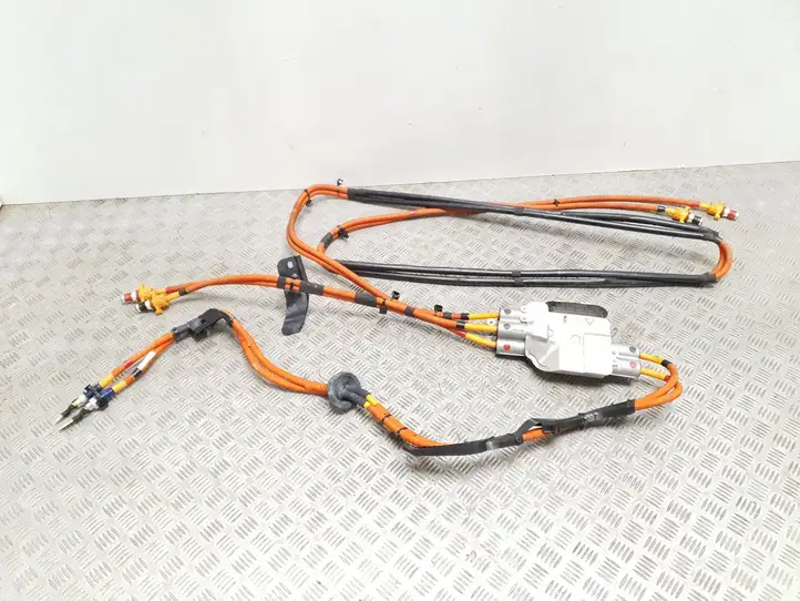 Tesla Model X (2015 - 2021) 1095000-00-F-R04 Высоковольтный распределительный блок — фото 1