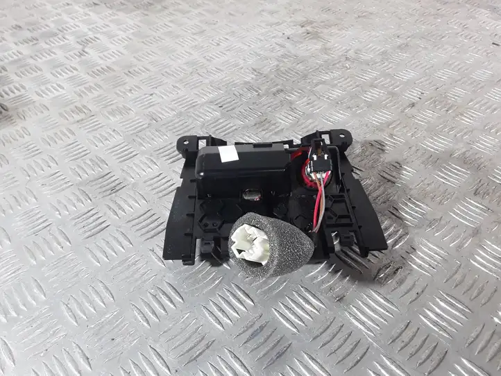 Audi A4 S4 B8 8K (2011 - 2015) 8K0857951 Передняя пепельница — фото 5