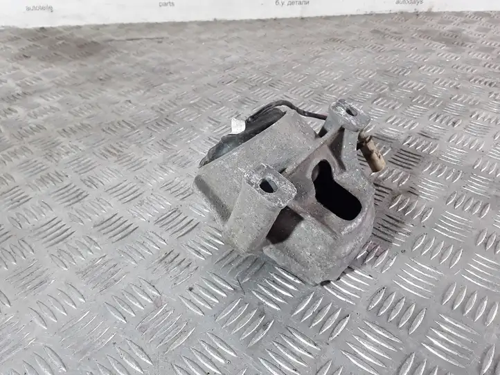 Audi A4 S4 B8 8K (2011 - 2015) 782516141206 Опора двигателя — фото 4