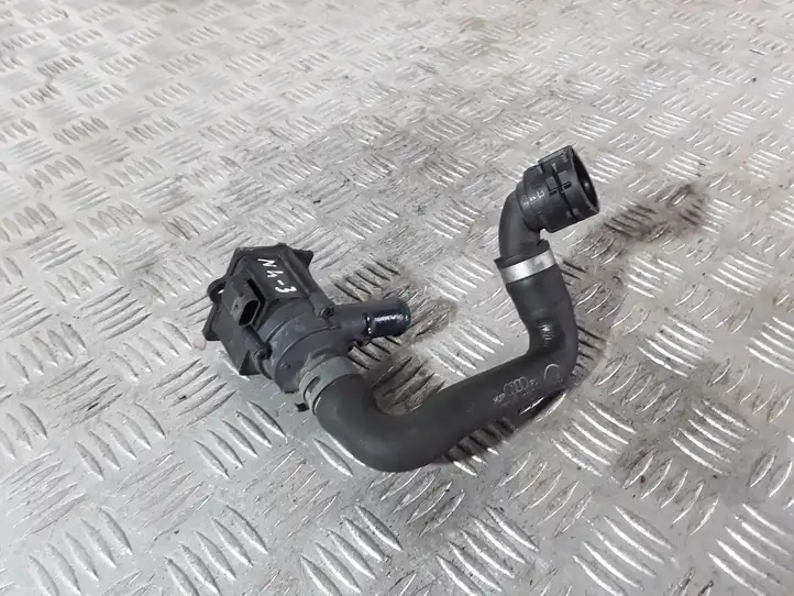 Audi A4 S4 B8 8K (2011 - 2015) 8K0819342J Электроциркуляционный насос — фото 1