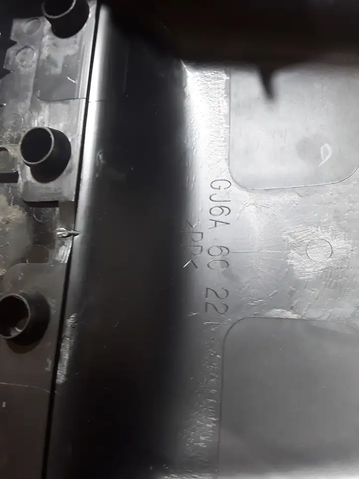 Mazda 6 (2002 - 2005) GJ6A60221 Обшивка рулевой колонки — фото 2