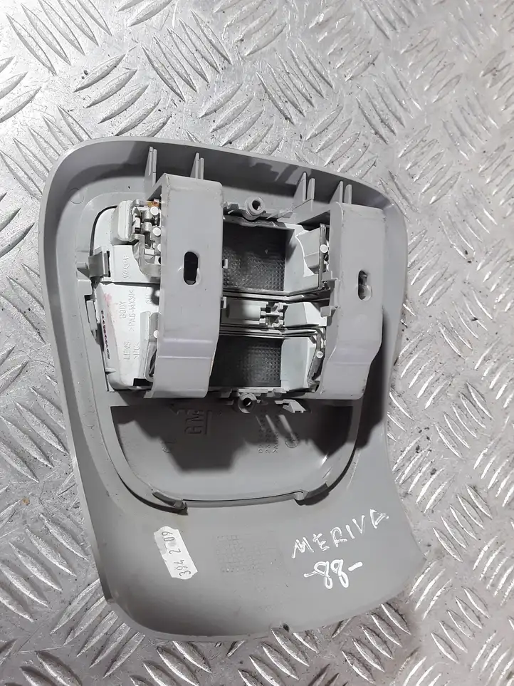 Opel Meriva A (2002 - 2006) 13169298 Передняя подсветка — фото 8