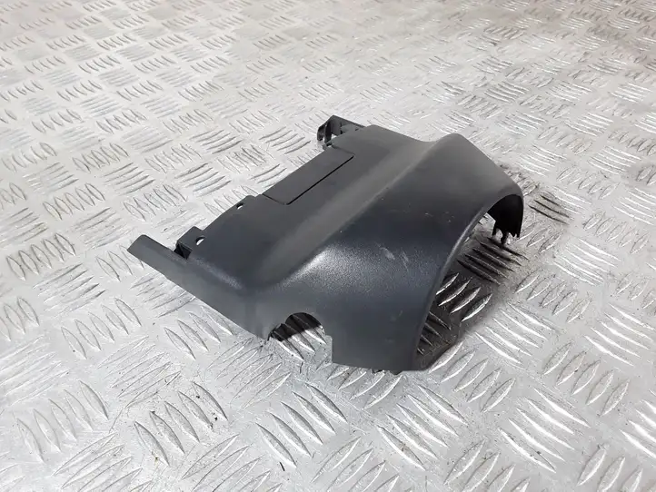 BMW 1 E81 E87 (2004 - 2011) 6131695026501 Обшивка рулевой колонки — фото 4