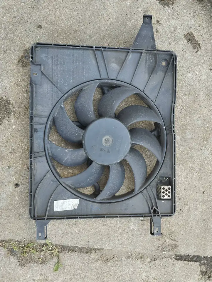 Nissan Qashqai (2006 - 2010) Ecm69 Дифузор радиатора — фото 2
