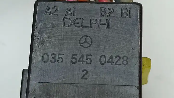 Mercedes-Benz ML W163 (1997 - 2005) 1635450405 Блок предохранителей — фото 13