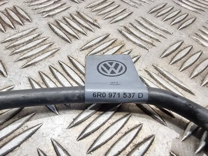 Volkswagen Cross Polo (2009 - 2018) 6R0971537D Минусовой провод аккумулятора — фото 4