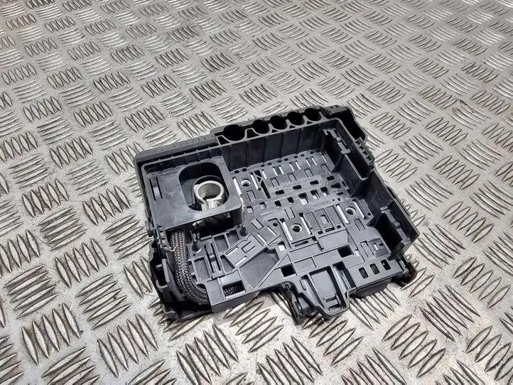 Opel Corsa E (2014 - 2019) 525230582 Плюсовой провод аккумулятора — фото 4