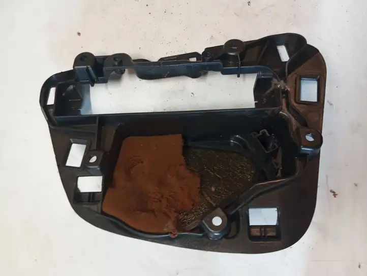Volvo XC60 (2008 - 2013) 30781190 Рамка центрального динамика — фото 3