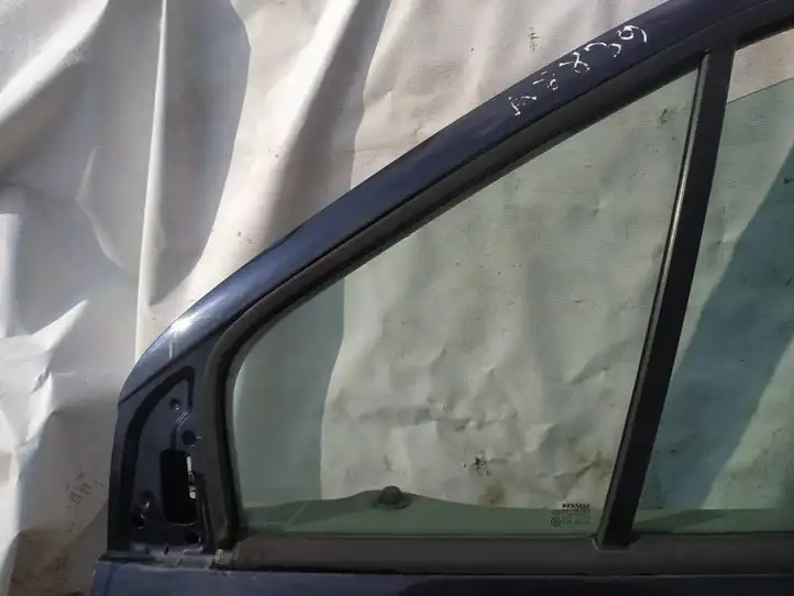 Renault Scenic I (1996 - 2003) Форточка двери — фото 2