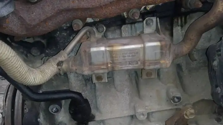 Toyota Corolla Verso AR10 (2004 - 2009) 256800R010 Охладитель клапана EGR — фото 1