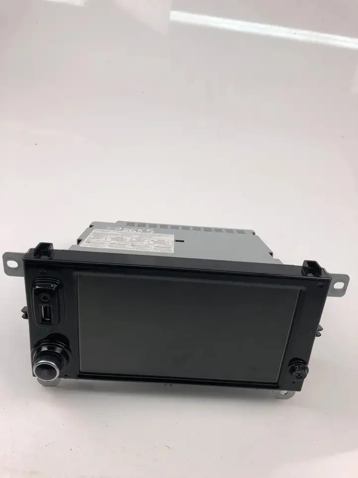Renault Clio IV (2012 - 2019) 281158401R Блок Hi-Fi аудиосистемы — фото 2