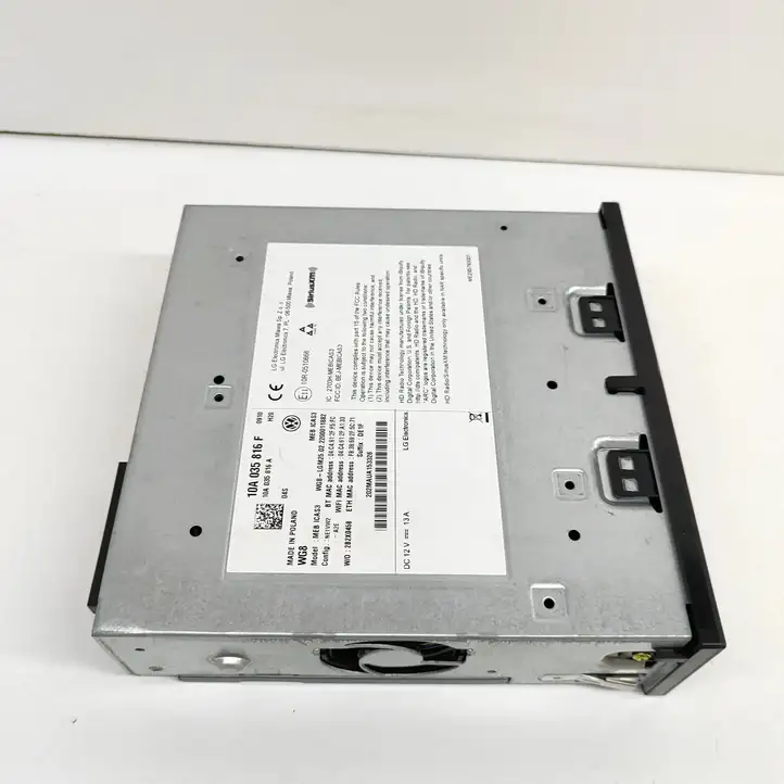 Volkswagen ID.4 (2020 - ) 10A035816F Магнитола / мультимедийная система — фото 3