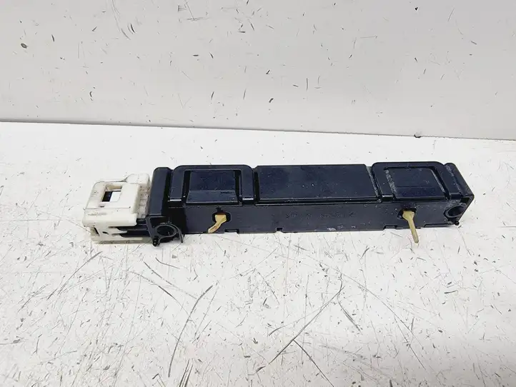 Toyota RAV 4 (XA40) (2012 - 2018) 8999742010 Антенна системы Keyless — фото 1
