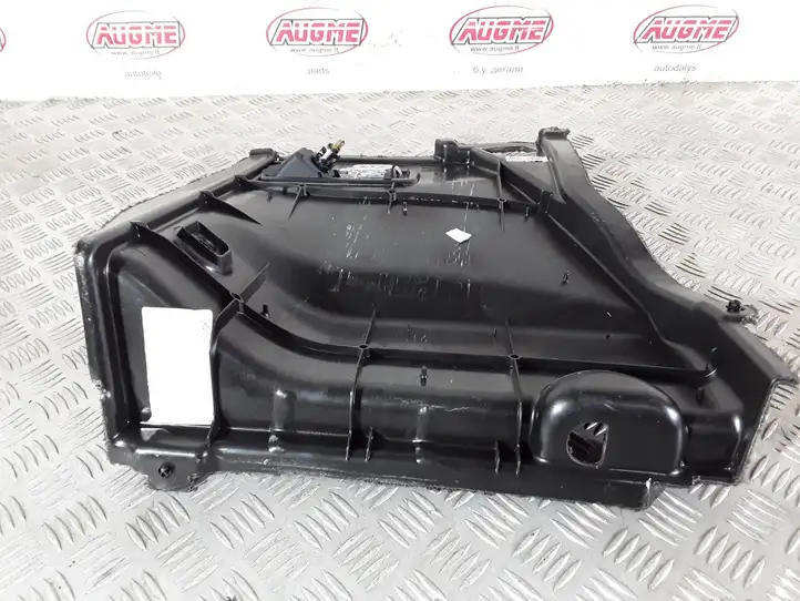 Land Rover Range Rover L322 (2009 - 2012) 51477027276 Боковая обшивка багажника — фото 2
