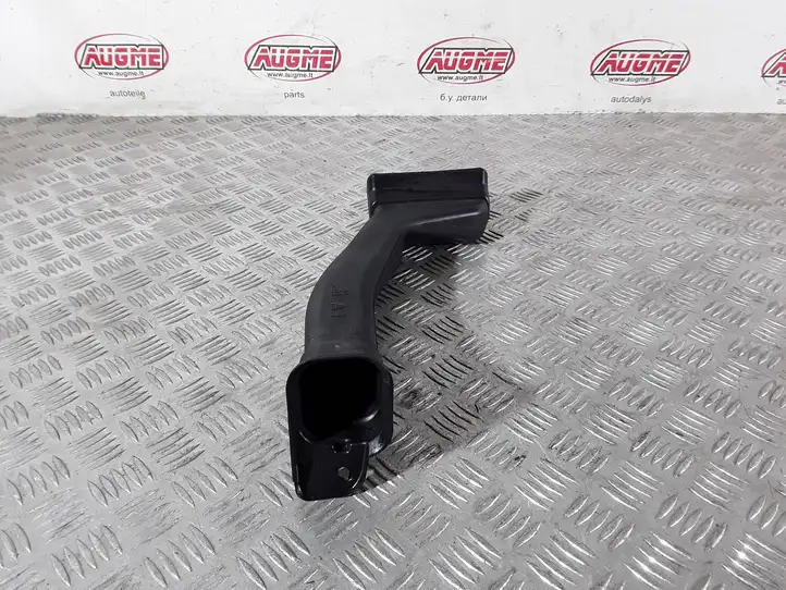 Toyota RAV 4 (XA50) (2018 - ) 5886142020 Детали воздухозаборника — фото 4