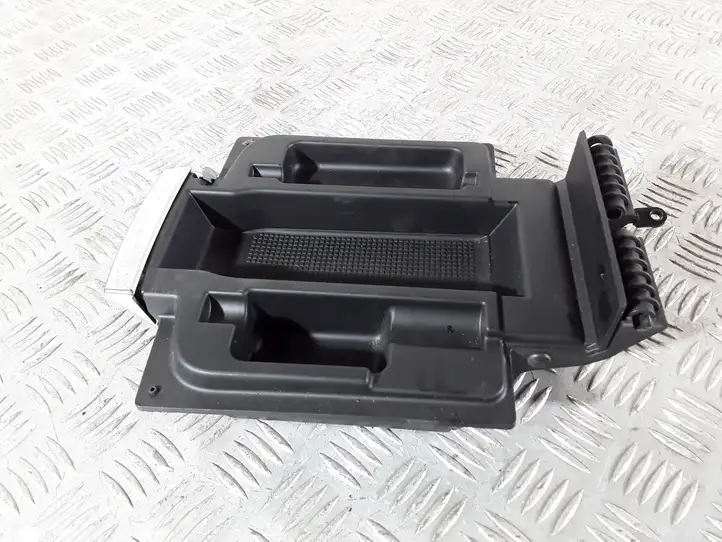 Land Rover Range Rover L322 (2009 - 2012) 8H42045G34AAB02 Другая деталь консоли (туннеля) — фото 8