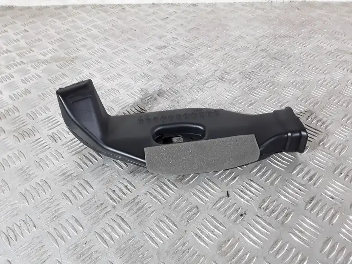 Toyota RAV 4 (XA50) (2018 - ) 5886442010 Детали воздухозаборника — фото 3