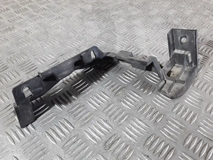 Land Rover Range Rover L322 (2009 - 2012) CK5217B919AA Кронштейн заднего бампера — фото 5