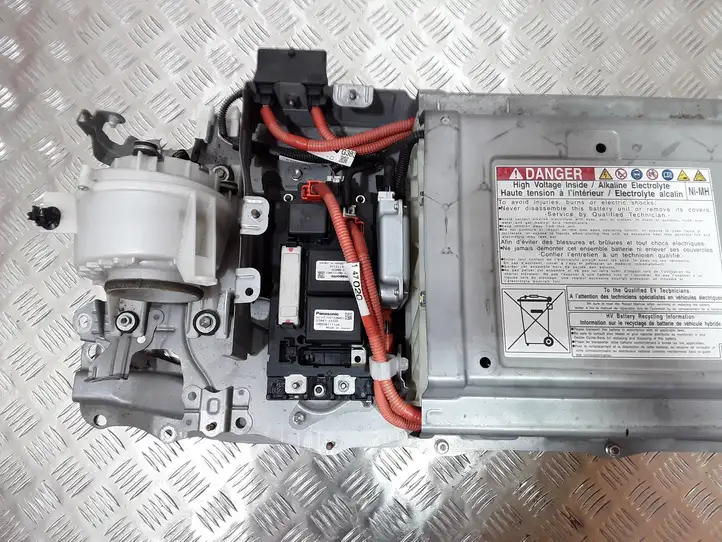 Toyota Prius (XW30) (2009 - 2015) G928047080 Аккумулятор гибридного / электрического автомобиля — фото 3