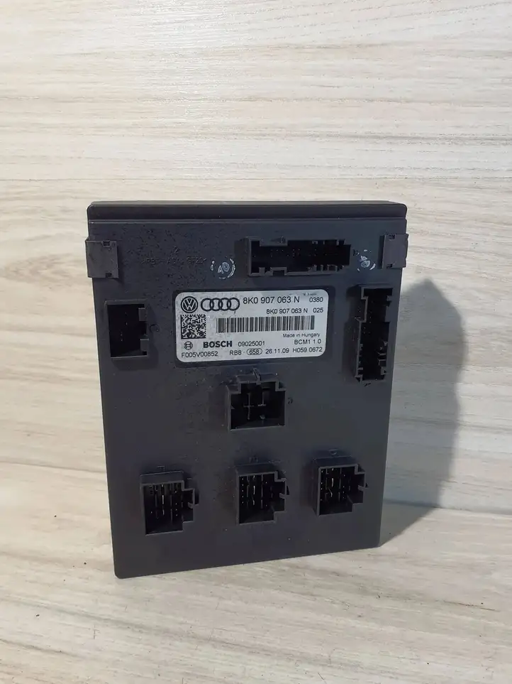 Audi A4 S4 B8 8K (2007 - 2011) 8K0907063N Модуль комфорта — фото 1