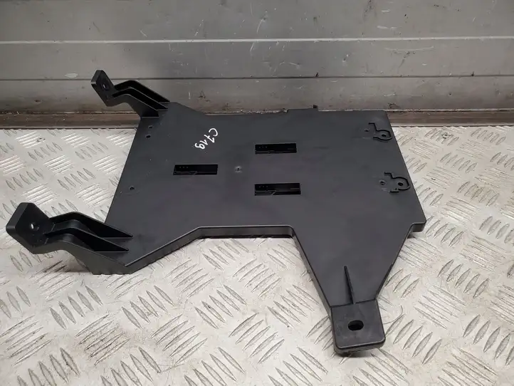 Audi A6 C7 (2014 - 2018) 4G0907348F Кронштейн усилителя звука — фото 1