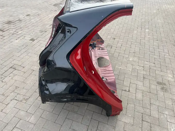 Toyota Aygo X (2021 - ) Задняя часть кузова — фото 2