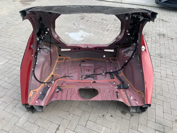 Toyota Aygo X (2021 - ) Задняя часть кузова — фото 6