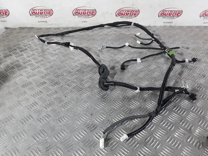 Toyota RAV 4 (XA50) (2018 - ) 8218442B50 Прочая электропроводка — фото 2