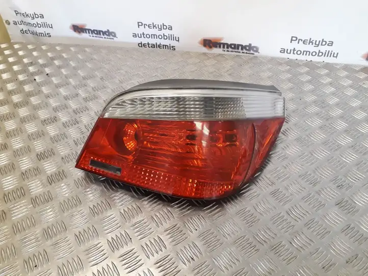 BMW 5 E60 E61 (2004 - 2010) 6910768 Задний фонарь в кузове — фото 1