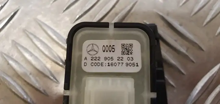 Mercedes-Benz GLC X253/C253 (2015 - ) A2229052203 Блок кнопок стеклоподъемников — фото 2