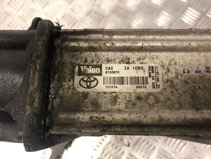 Toyota Avensis T250 (2003 - 2006) 873067D Интеркулер — фото 2