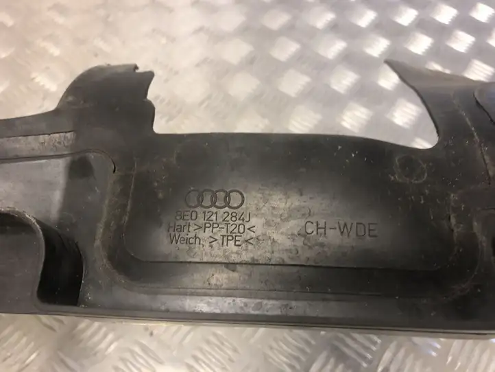Audi A4 S4 B7 8E 8H (2004 - 2009) 8E0121284J Дефлектор воздуха — фото 2
