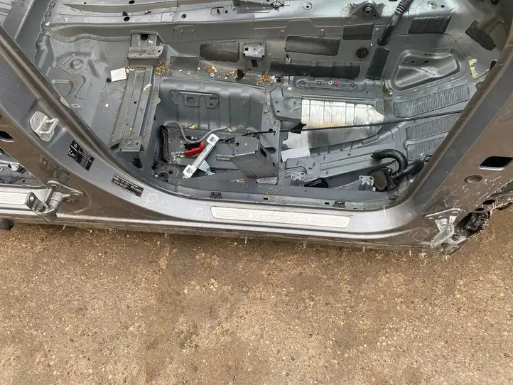 Mercedes-Benz ML W166 (2012 - 2017) Nocode Боковина кузова — фото 2