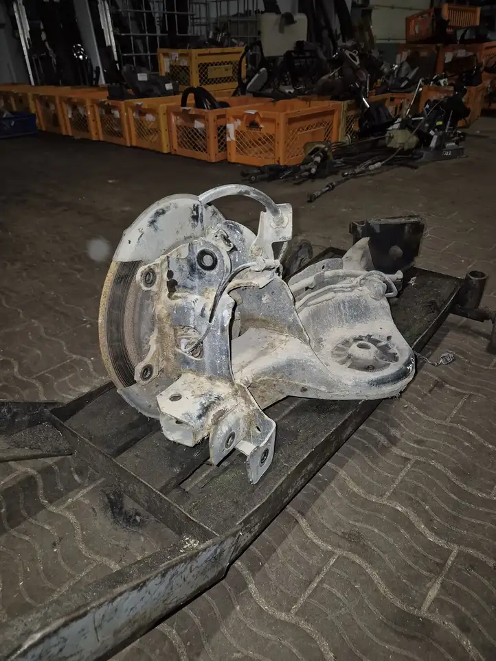Nissan Juke I F15 (2010 - 2018) NOCODE Вилка подвески — фото 4