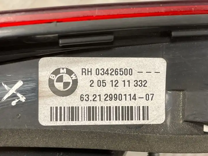 BMW 3 E90 E91 (2005 - 2012) 7160063 Задний фонарь в крышке багажника — фото 3