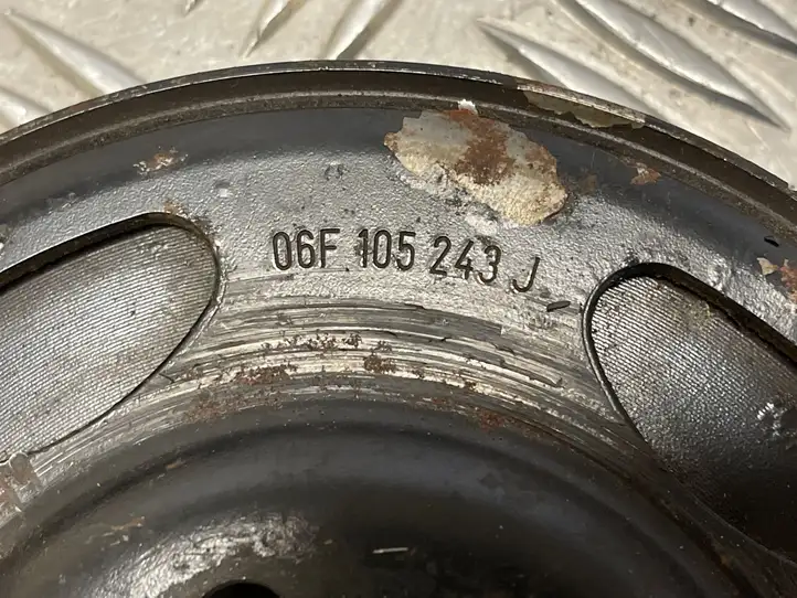Audi A4 S4 B8 8K (2007 - 2011) 06F105243J Шкив коленчатого вала — фото 3
