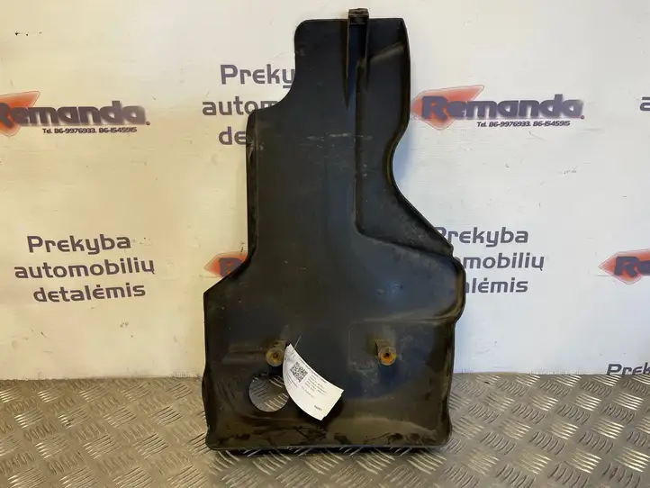 Iveco Daily Daily 35 - 40.10 (2001 - 2016) 04047907 Крышка двигателя декоративная — фото 2