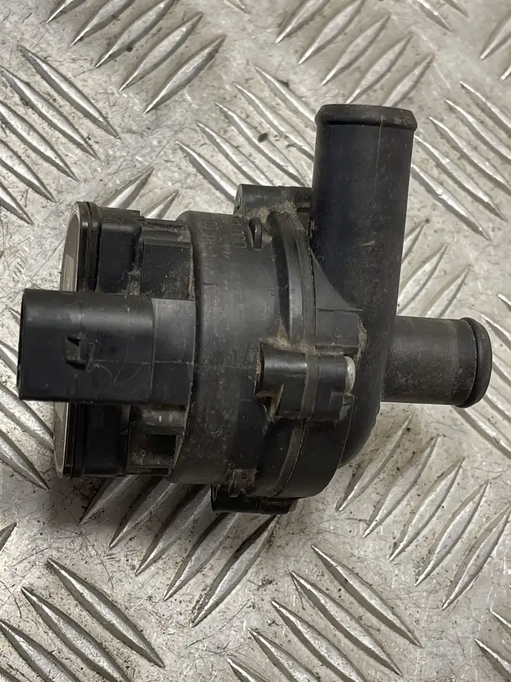 Mercedes-Benz E W211 (2002 - 2009) A2118350364 Электроциркуляционный насос — фото 2