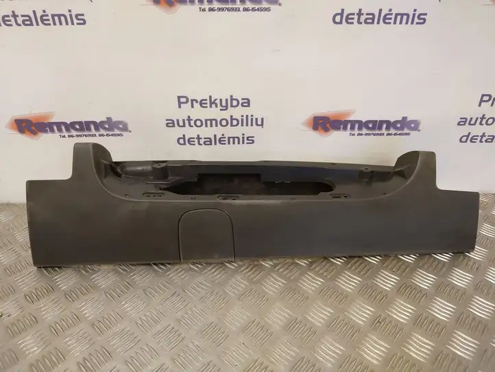 Renault Trafic II (X83) (2002 - 2014) 93857722 Деталь заднего фонаря — фото 1