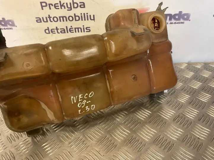 Iveco Daily Daily 45 - 49.10 (2005 - 2016) 5615 Расширительный бачок — фото 1