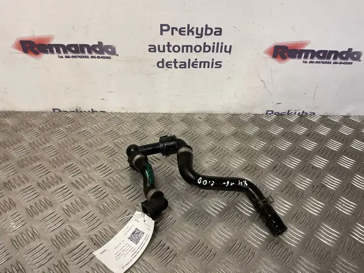 BMW X4 F26 (2014 - 2017) 85731499 Шланги системы охлаждения — фото 1