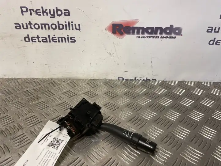 Toyota Avensis T250 (2006 - 2009) 173654 Переключатель стеклоочистителей — фото 1