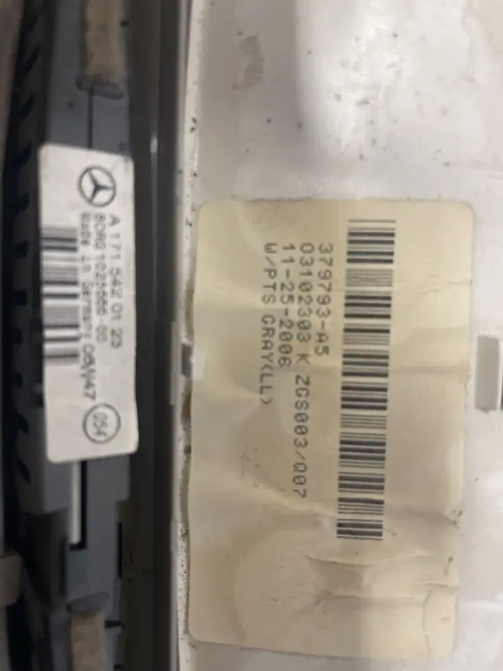 Mercedes-Benz ML W164 (2005 - 2011) A1715420123 Задняя подсветка — фото 4