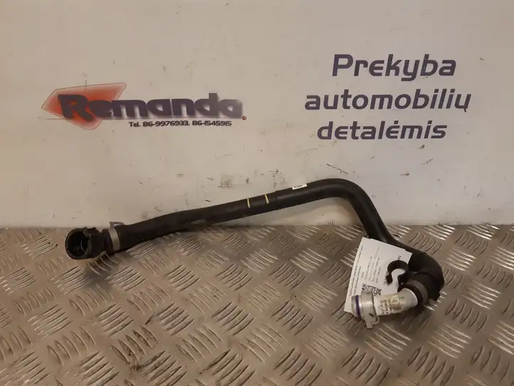 BMW 3 F30 F35 F31 (2012 - 2018) 8623586 Шланги системы охлаждения — фото 1