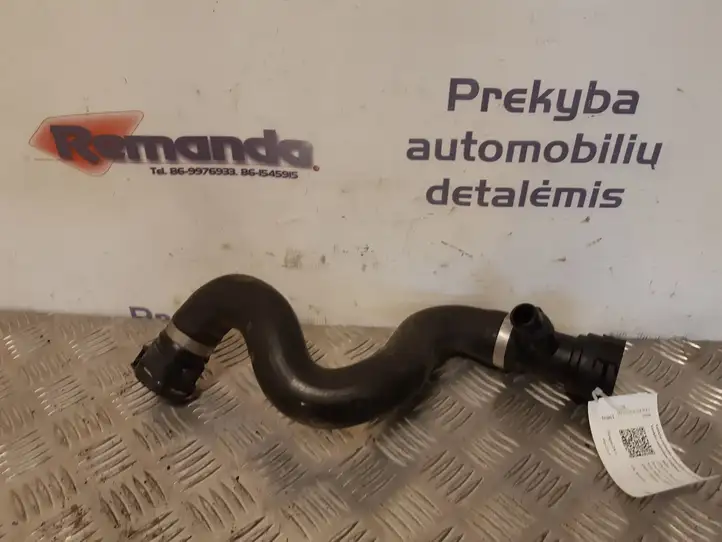 BMW 3 F30 F35 F31 (2012 - 2018) 8667356 Шланги системы охлаждения — фото 1