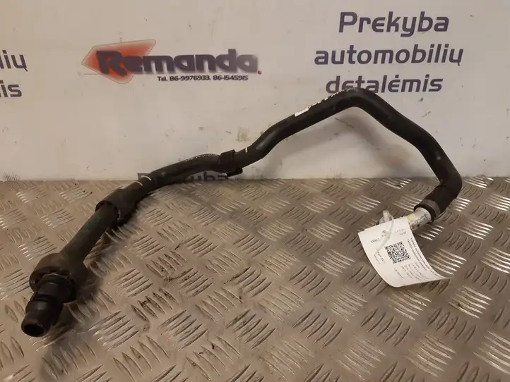 BMW 3 F30 F35 F31 (2012 - 2018) 8623656 Шланги системы охлаждения — фото 1