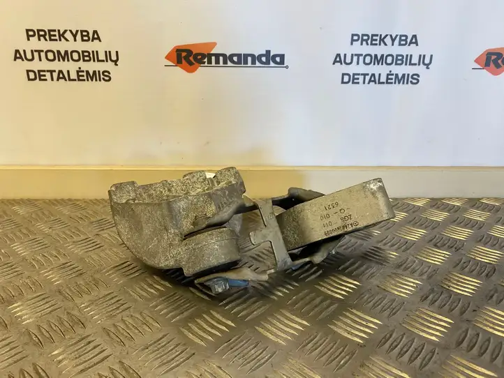 Mercedes-Benz CLA C117,X117,W117 (2013 - 2019) A2462401109 Кронштейн двигателя — фото 1